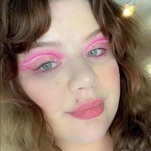 Meet your Posher, Paige